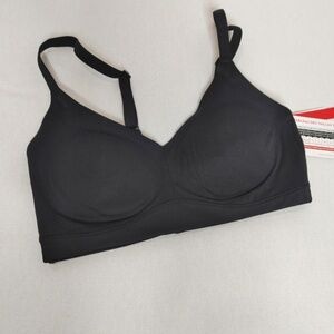 Spanx All in One Wireless Bra Size XS A-C Soft Cup Black New